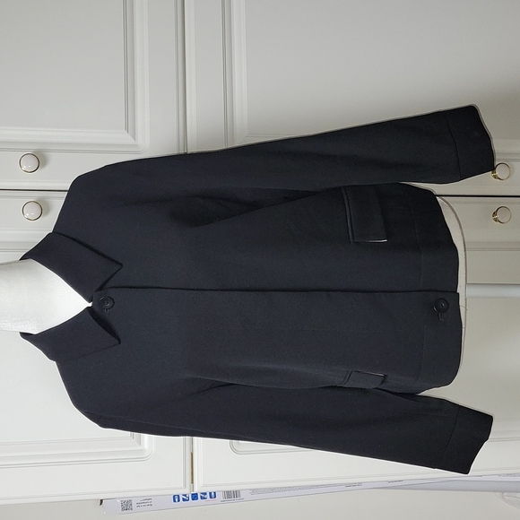 AUSTIN REED BLACK WOOL BLAZER, SIZE 12P - Picture 2 of 12